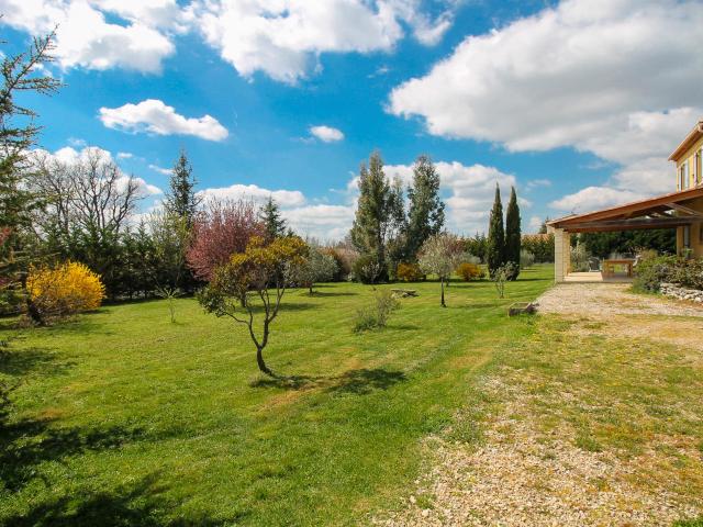 Maison vente à Carpentras, Aurel