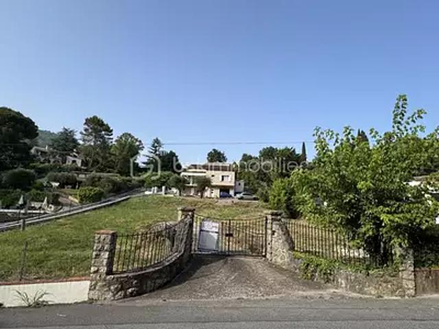 Terrain vente à Grasse, Auribeau-sur-siagne