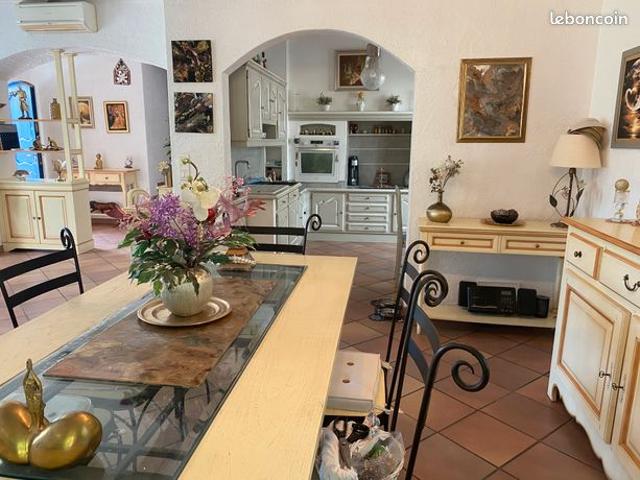 Maison vente à Marseille, Auriol