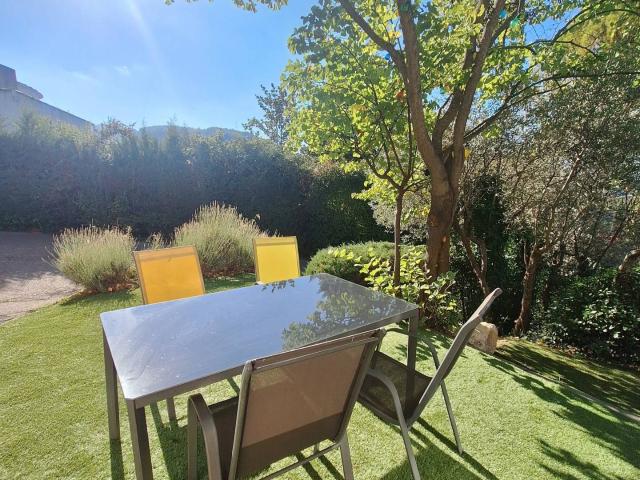 Maison location à Lotissement Super Auriol-Sainte-Croix, Auriol