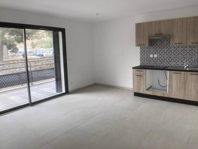 Studio location à Marseille, Auriol