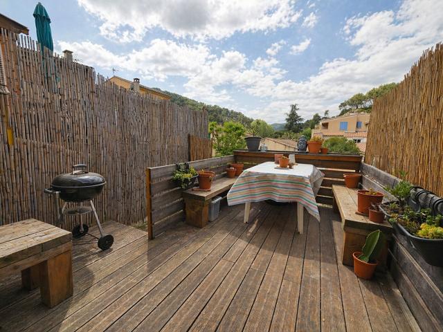 Maison vente à Marseille, Auriol