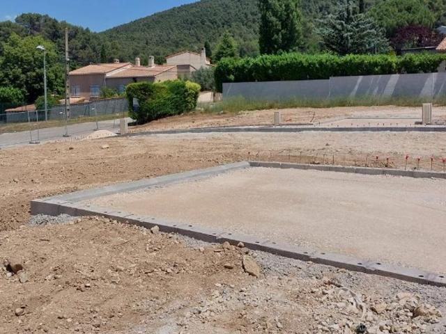 Terrain vente à France métropolitaine, Auriol