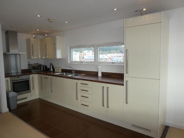 Apartment for rent in SA1 Swansea Waterfront, Nangreaves