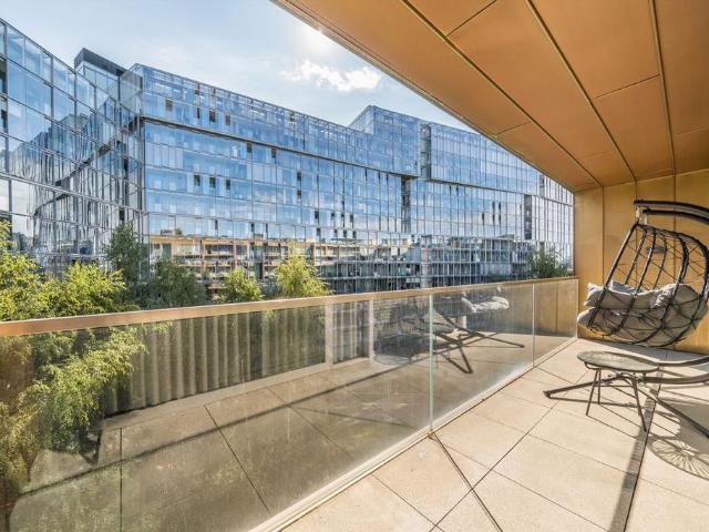 Apartment for rent in Battersea, Greater London