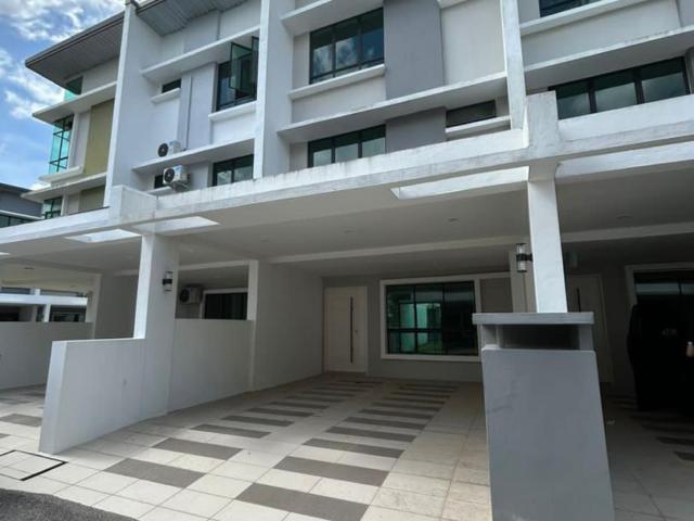 House for rent in Batu Kawa, Sarawak
