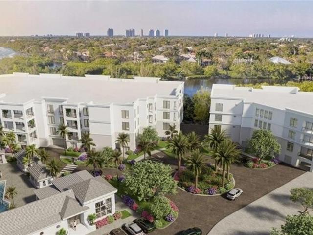 Condo for sale in Bonita Springs