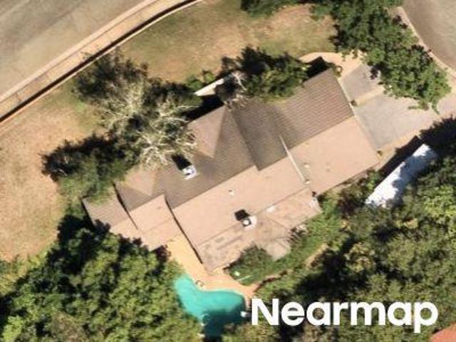 House for sale in Redding