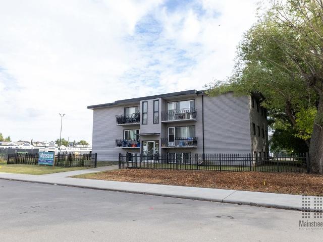Apartment for rent in Wedgewood, Alberta