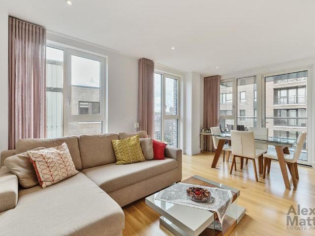 Apartment for rent in Pepys Estate, Greater London