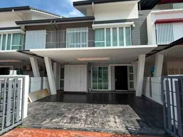 Terraced House for rent in Tanjong Sepat, Selangor