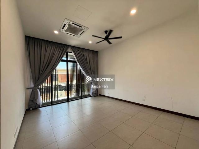 House for rent in Pulai, Bukit Ledang