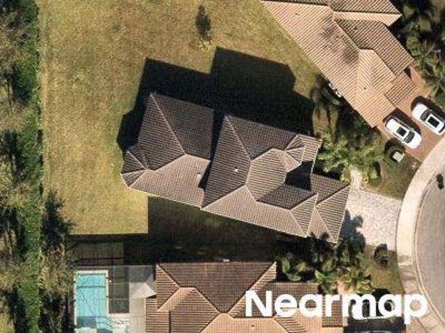 House for sale in Naples