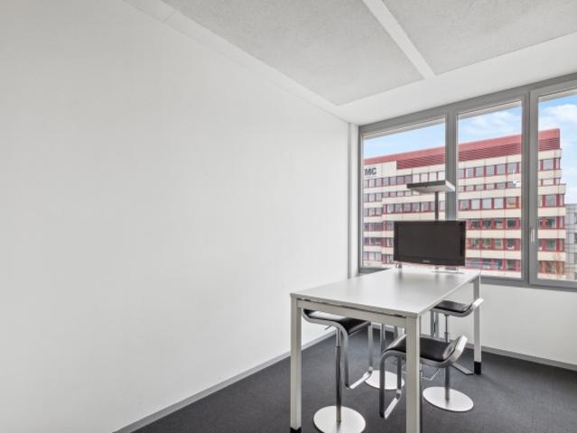 Büro mieten in Opfikon, Zürich