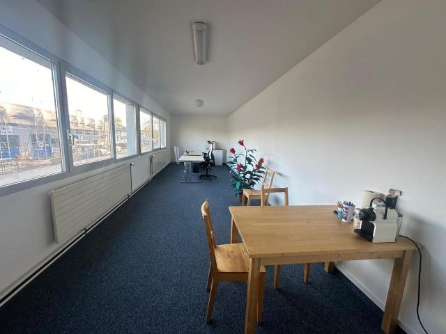 Büro mieten in Crissier, Waadt
