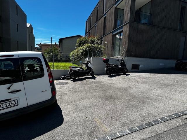 Garage mieten in Minusio, Tessin