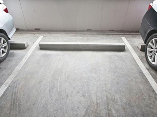 Garage mieten in Bonstetten, Zürich