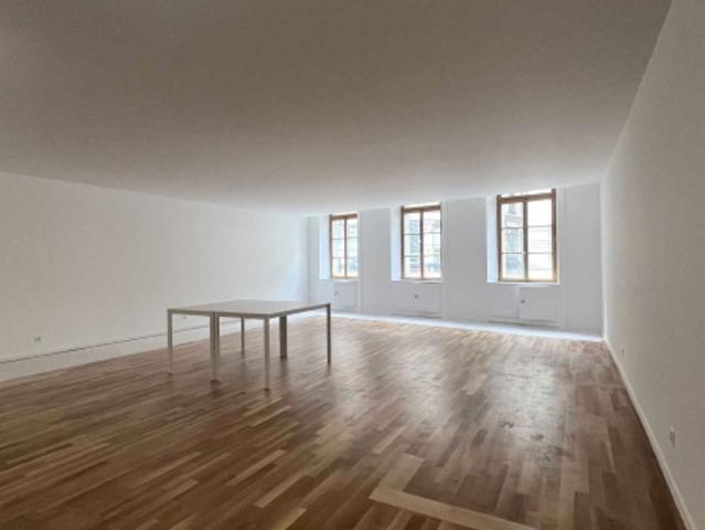 Büro mieten in Cité, Genève