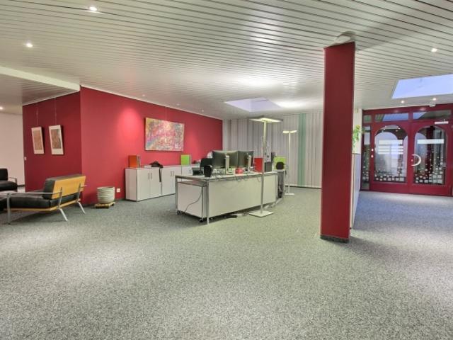 Büro kaufen in Villars, Freiburg