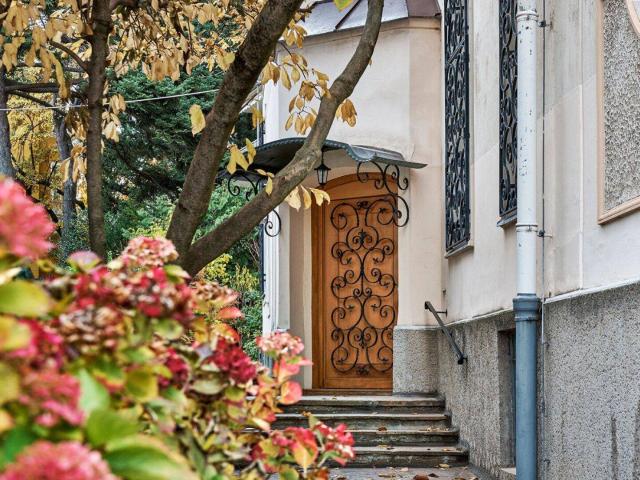 Haus kaufen in Döbling, Wien