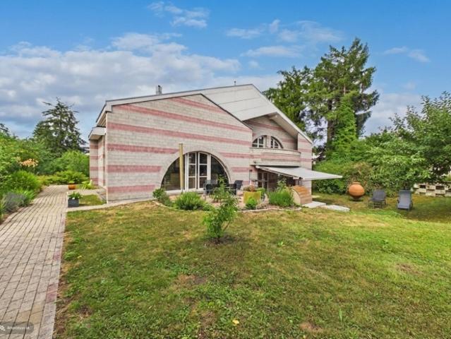Einfamilienhaus kaufen in Courtételle, Jura