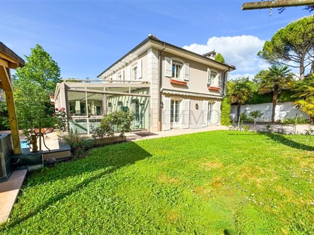 Einfamilienhaus kaufen in Collonge-Bellerive