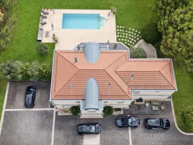 Haus kaufen in Préverenges, Waadt