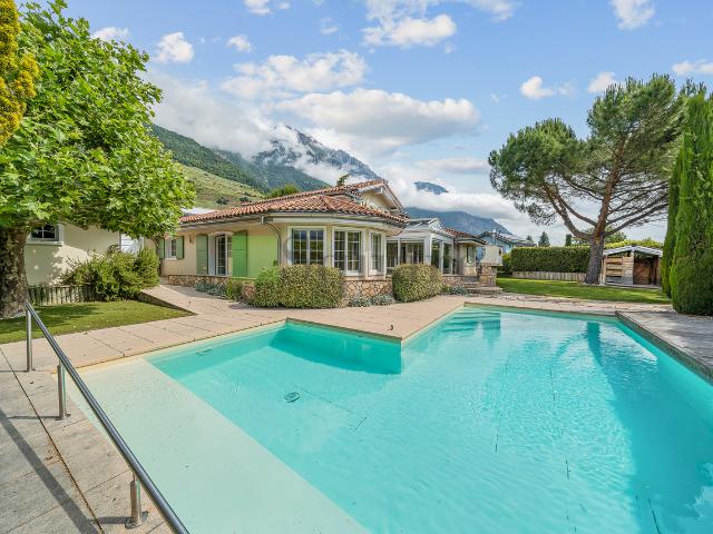 Reihenfamilienhaus kaufen in Fully, Wallis