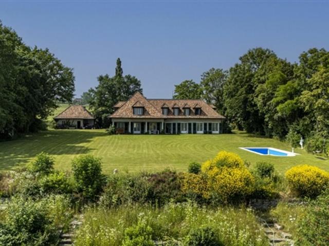 Einfamilienhaus kaufen in Etoy, Waadt