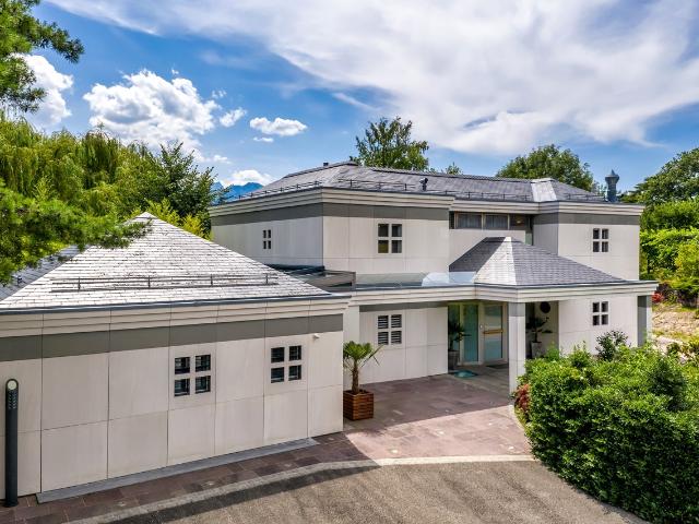 Einfamilienhaus kaufen in Montreux, Waadt