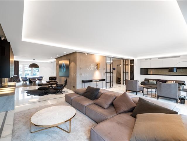 Wohnung kaufen in Cologny