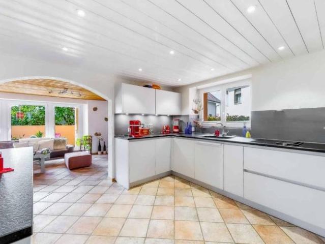 Haus kaufen in Sullens, Waadt