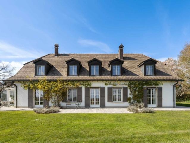 Einfamilienhaus kaufen in Pampigny, Hautemorges