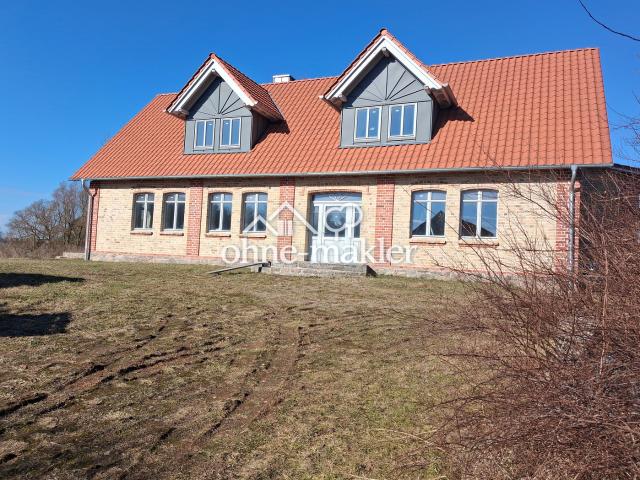 Haus kaufen in Behren-Lübchin, Mecklenburg-Vorpommern