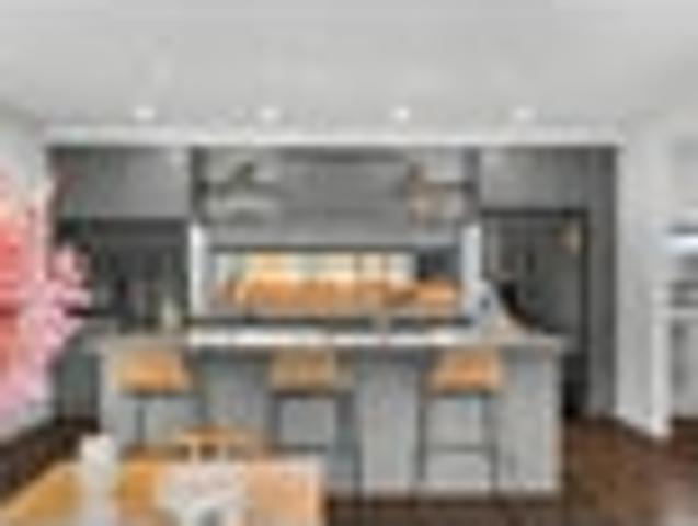 House for sale in Chaslands, Canterbury