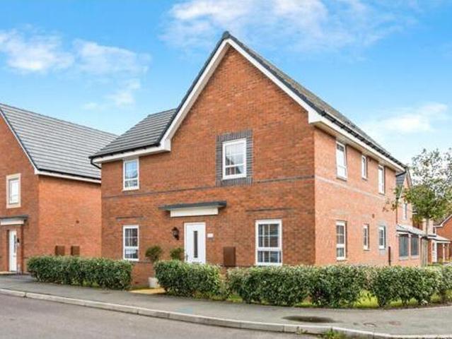 House for sale in Kettlebrook, Staffordshire