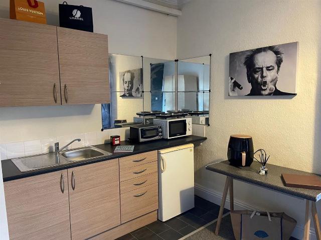 Apartment for rent in Austhorpe, West Yorkshire