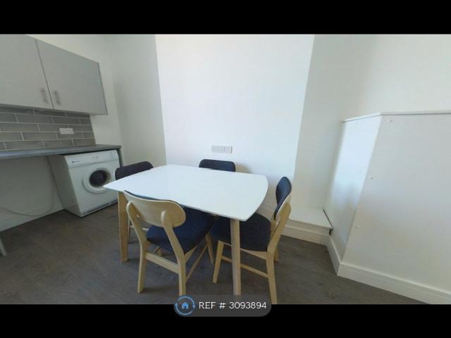 House for rent in Austhorpe, Leeds