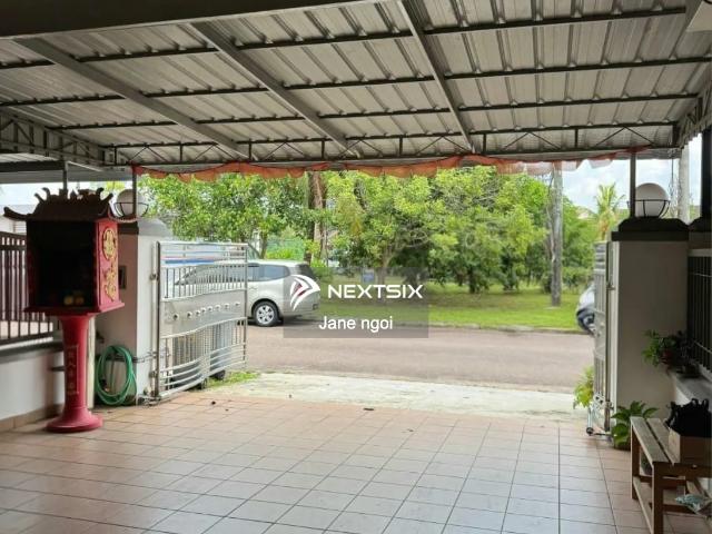 Shop for sale in Johor