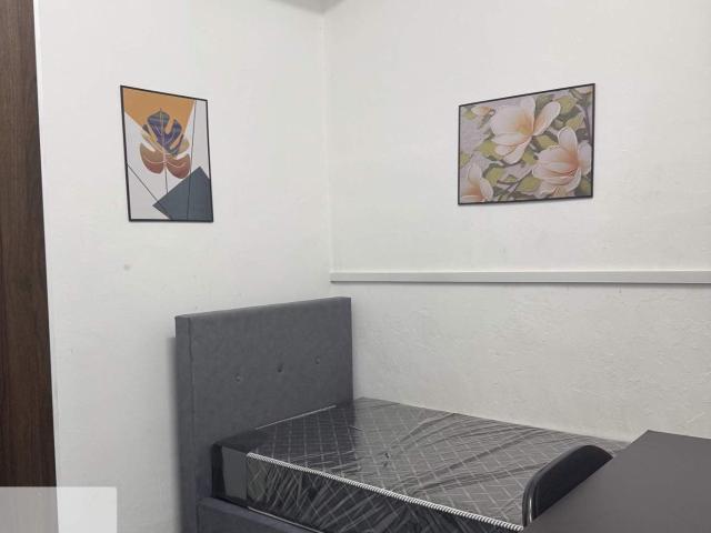 Room for rent in Taman Mount Austin, Tebrau