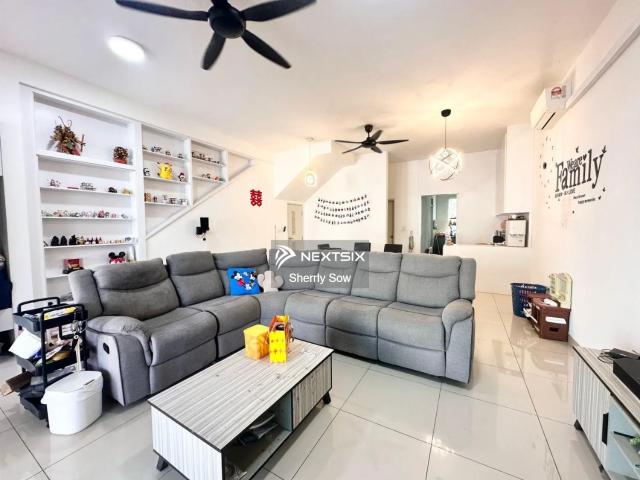 Shop for sale in Johor