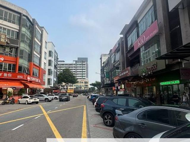 Shop for rent in Austin Heights, Tebrau