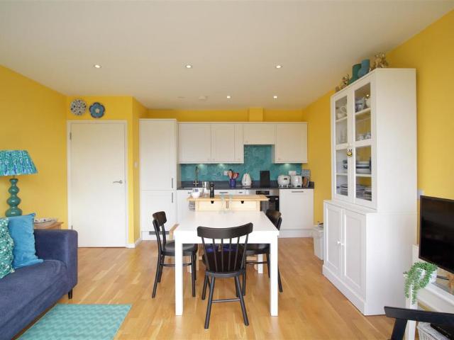 House for rent in Brixton, Greater London