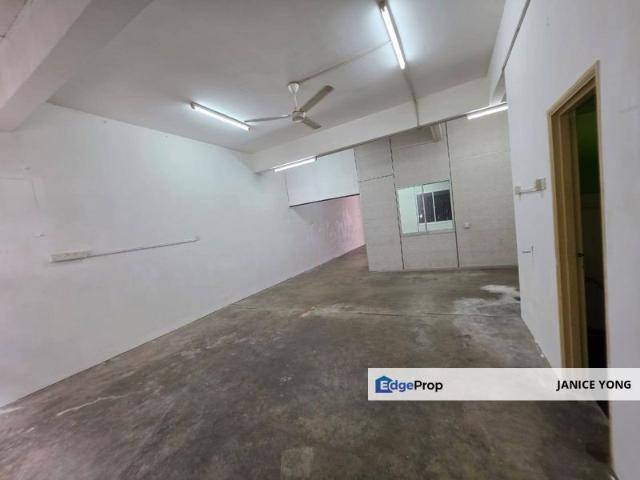 Shop for rent in Tebrau, Johor Bahru