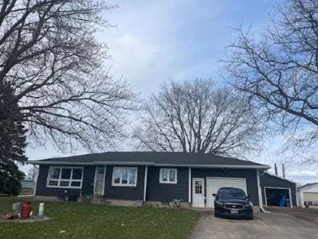House for sale in Steele, Minnesota