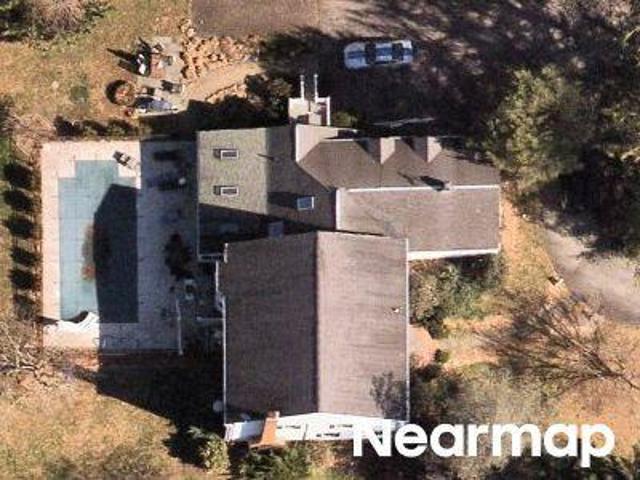 House for sale in Baldwin Place, New York