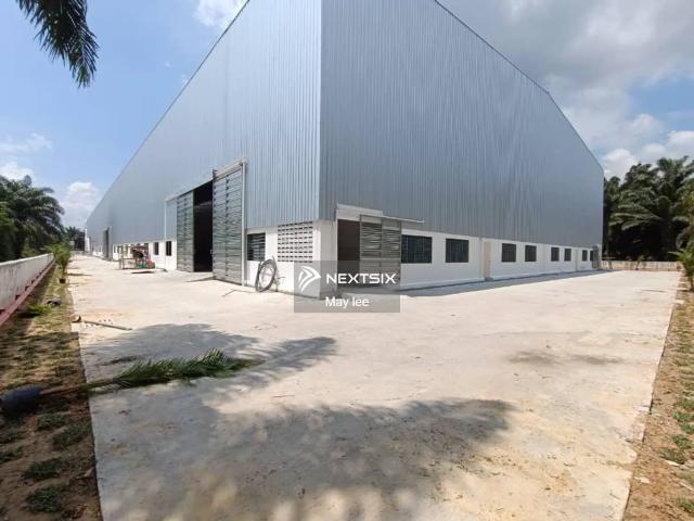 Shop for sale in Johor