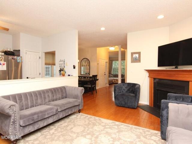 Condo for sale in Monmouth, New Jersey