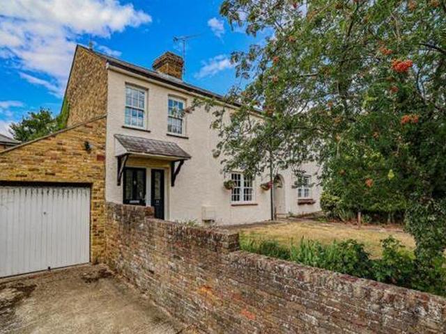 House for sale in Pouchen End, Hertfordshire