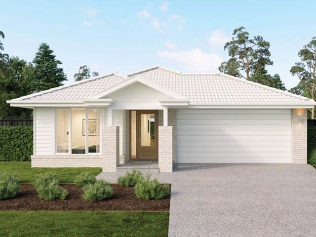Cottage for sale in Lowood, Queensland